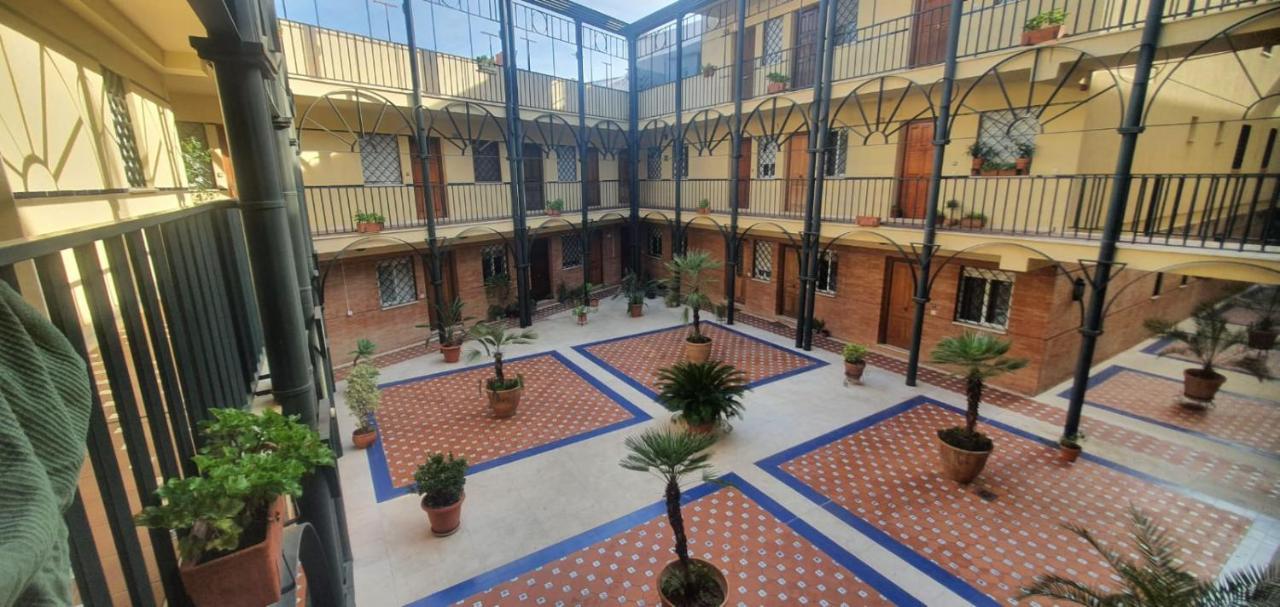 Estudio Sevilla Centro Exterior photo